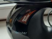 Monster-valantis ir lyginantis garais