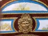 Senovine Konsole Sevres stilius . - nuotraukos Nr. 2
