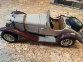 Mercedes Benz Ssk 1928 burago tarpukario 1:18