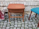 Vintažinis mid century tikmedžio staliukas - nuotraukos Nr. 6