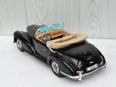Mercedes 300s 1:18 modelis modeliukas diecast - nuotraukos Nr. 2