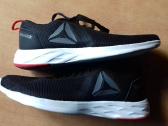 Reebok sportbaciai
