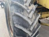 Kombainas New Holland Tf42 Ardomas Dalimis - nuotraukos Nr. 2