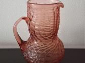 Ąsotis stiklinis.