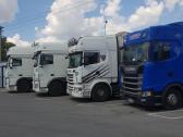 Tolimųjų reisų vairuotojai darbui Baltijos šalyse