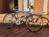 Remas 53 cm, ratai 26"