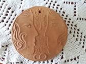 Senesnių laikų proginiai, moliniai medaliai - nuotraukos Nr. 17