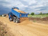 Smėlis pamatams Betoninė skalda, juodžemis, žvyras