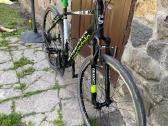 Parduodamas hibridinis dviratis ,Cannondale"