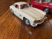 Modeliai 1:18 Jaguar E Type porsche 356b mercedes - nuotraukos Nr. 6