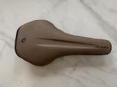 Syncros Belcarra R1.5 Balnelis 130mm - Titanium