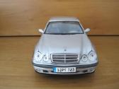 Mercedes benz Clk w208 coupe modelis 1:18 diecast - nuotraukos Nr. 10