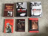Istorinės knygos apie Staliną ir Hitlerį.