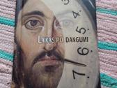 Tomas Viluckas Laikas Po Dangumi