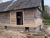 Senų namų rąstų keitimas ir pamatų atnaujinimas - nuotraukos Nr. 18