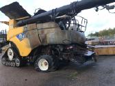 Kombainas New Holland Cr9.90 Ardomas Dalimis - nuotraukos Nr. 2