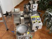Aliejaus presas su vakuuminiu aliejaus filtru