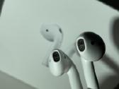 Apple Airpods 2nd Generation dešininė ausinė - nuotraukos Nr. 7