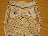 Macrame pakabinama pėlėda