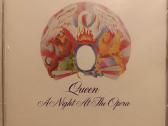 Queen ir Cure tribute