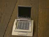 Elektroninis laikrodis su papildomomis funkcijomis