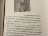 Matthew Dennison "Karalienė" 2022 metai - nuotraukos Nr. 13