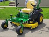 Nulinio apsisukimo traktorius John Deere Z515e