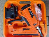 Akum viniakalės paslode dewalt makita kt