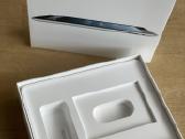 Apple iPad dėžutė.