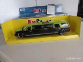 Lincoln Navigator limo 1:24