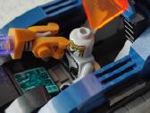 Lego Super Heroes 76126 Keršytojų Quinjet - nuotraukos Nr. 4