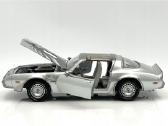 Pontiac Firebird - nuotraukos Nr. 2