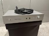 Luxman P-200 class A headphone amp
