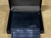 Originali dezute Nike su odiniu deklu viduje - nuotraukos Nr. 2