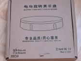 Rotating display iki 100kg 30cm. Su pulteliu