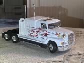Parduodu modeli Freightliner Fld 120 Special - nuotraukos Nr. 2