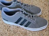 Kedai Adidas - nuotraukos Nr. 3