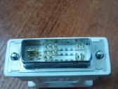 Vga-dvi adapteris