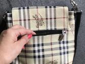 Nedidelis Burberry rankinukas - nuotraukos Nr. 2