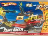 „Hot Wheels Trick Tracks“ radaro raketų rinkinys