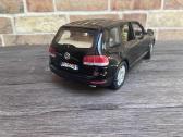 VW Touareg kolekcinis modeliukas 1:18 atsidaro - nuotraukos Nr. 4