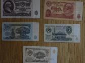 Sovietinių ir rusiškų rublių banknotai
