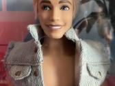 Unikalus Barbie kenas iš Barbės filmo 2023 m. - nuotraukos Nr. 2