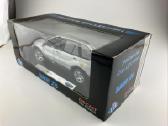 Bmw X5 E53 1:18 modeliukas atsidaro dalys didelis - nuotraukos Nr. 5