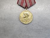 40 m. karinėms pajegoms