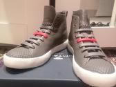 Converse laisvalaikio batai.