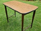Vintažinis mid century interjerinis staliukas