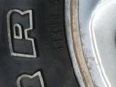 Mitsubishi Pajero ratlankiai su padangom R15 - nuotraukos Nr. 8
