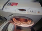 Miele. Miele. Miele