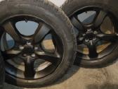 Subaru dygliuotos padangos su ratlankiais - nuotraukos Nr. 2